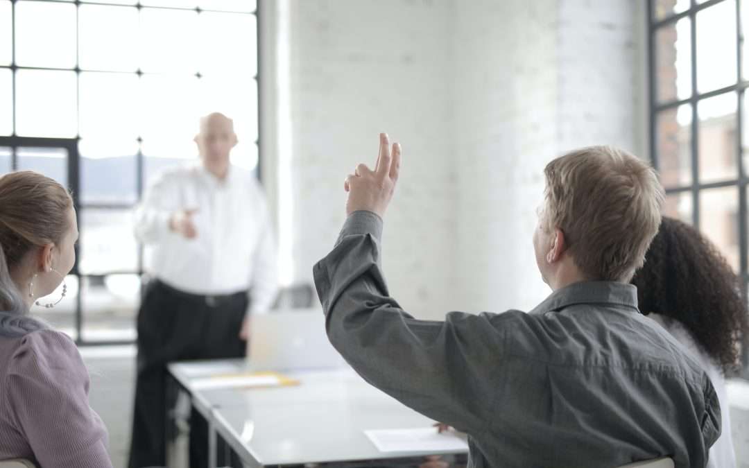 Poser des questions en français